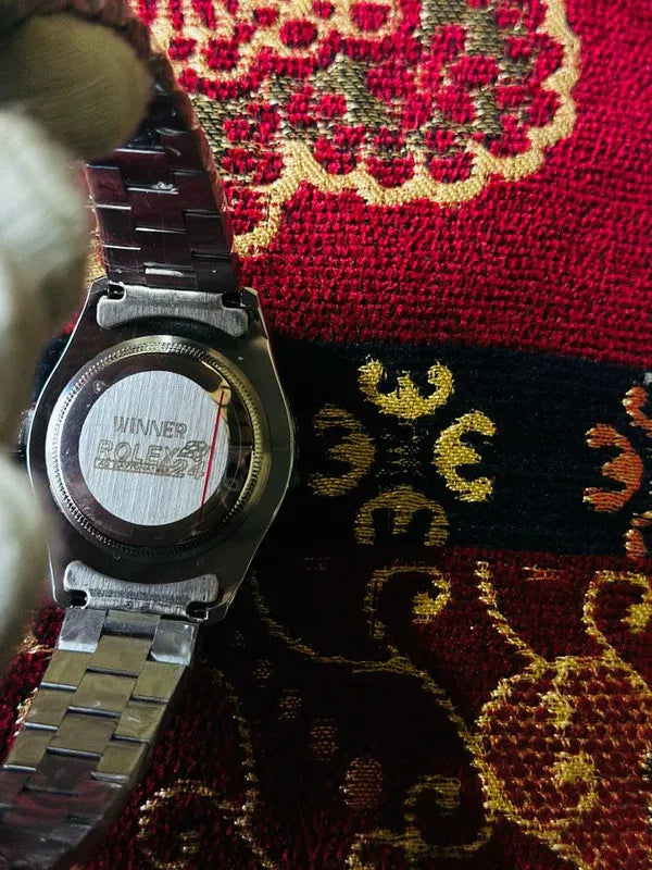 🕊️ Patek Philippe Geneve – White Dial & Stainless Steel | Waterproof | Aurix