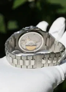 Patek Philippe Nautilus Black Dial – Men’s Luxury Watch | Waterproof | Aurix