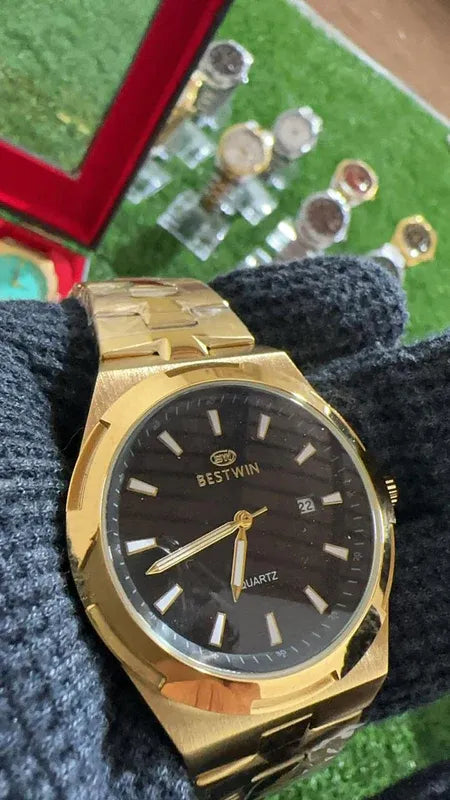 🖤 Premium BestWin Watch – Gold + Black | Waterproof| Stainless Steel | Aurix