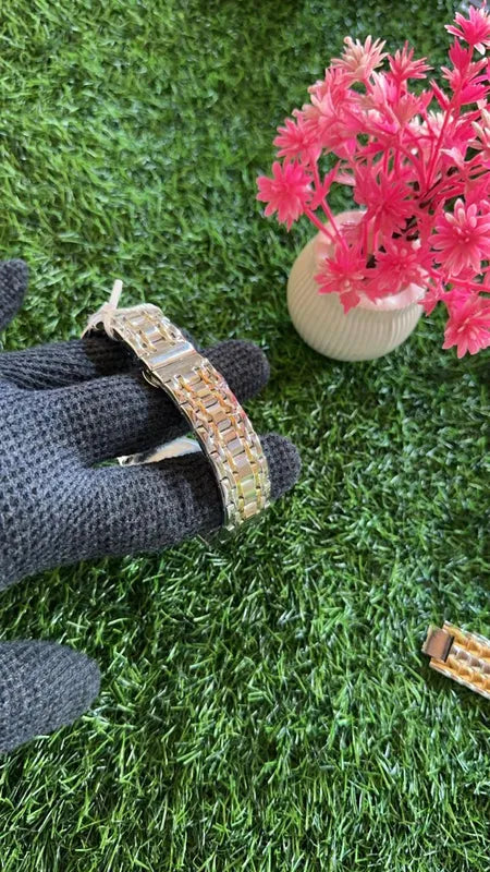 🤍 BestWin Jubilee – Gold & Silver + White Dial | Waterproof| Aurix