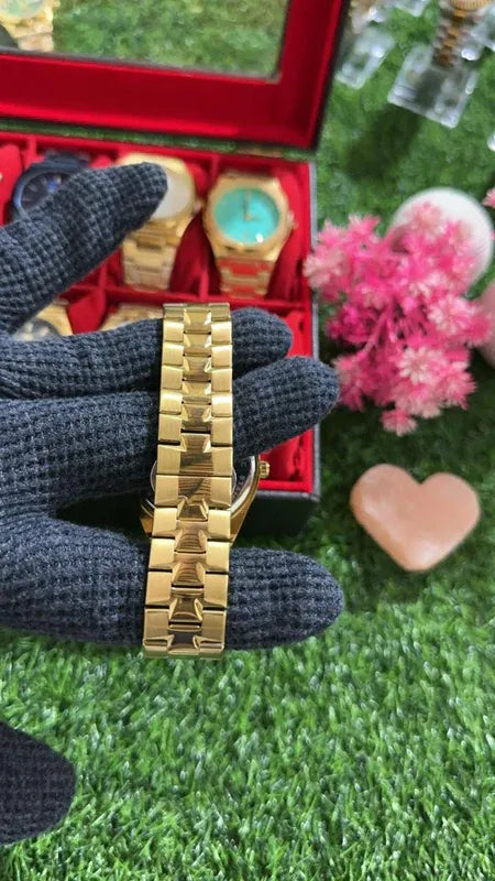 🤍 Premium BestWin Watch – Gold + White| Waterproof | Aurix